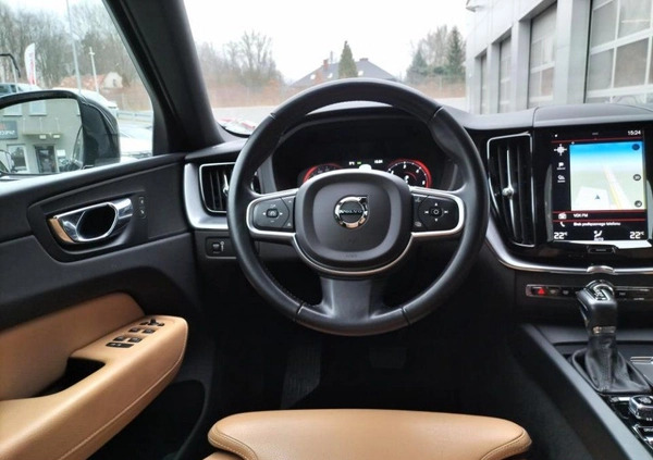 Volvo XC 60 cena 134900 przebieg: 101392, rok produkcji 2019 z Kazimierz Dolny małe 497